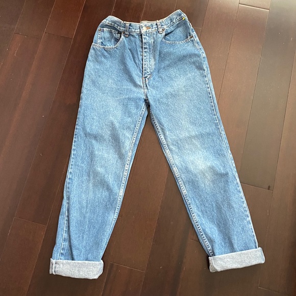 SOLD - Picture 2 of 4